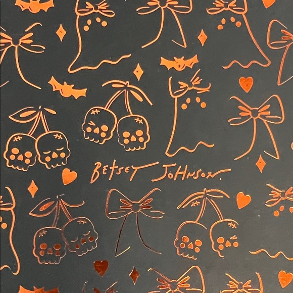 Betsey Johnson | Spider 🕷️ Earrings - Picture 2 of 8